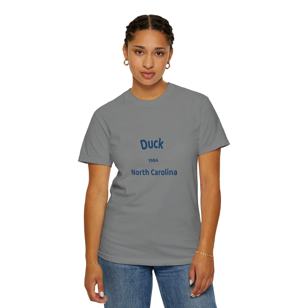 Garment-Dyed T-Shirt with Duck North Carolina Design, Casual Tee, Unisex Fashion, Birthday Gift, Summer Style, Unique Souvenir