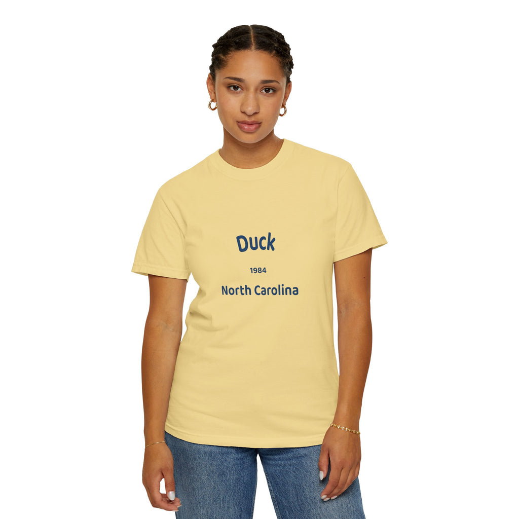 Garment-Dyed T-Shirt with Duck North Carolina Design, Casual Tee, Unisex Fashion, Birthday Gift, Summer Style, Unique Souvenir