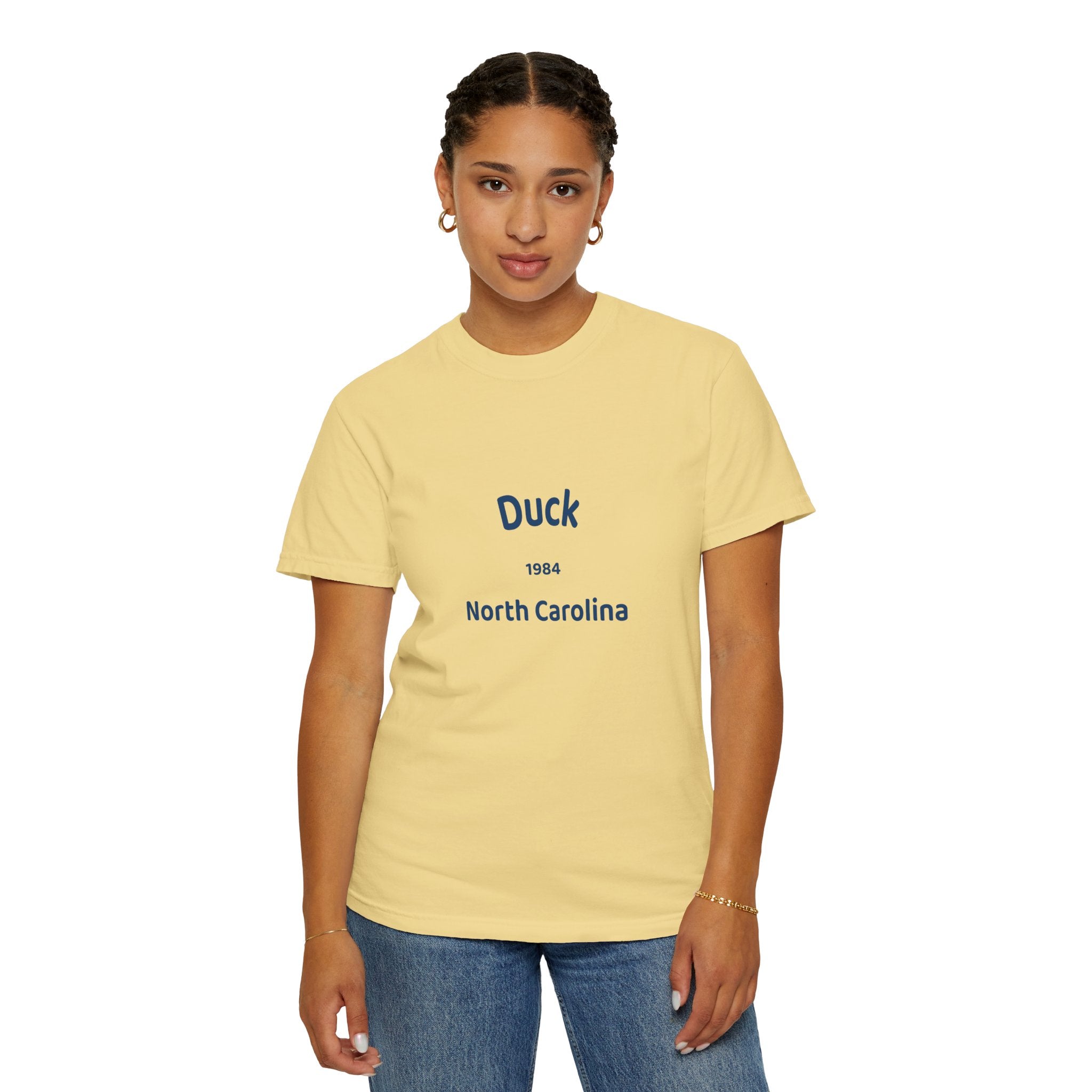 Garment-Dyed T-Shirt with Duck North Carolina Design, Casual Tee, Unisex Fashion, Birthday Gift, Summer Style, Unique Souvenir