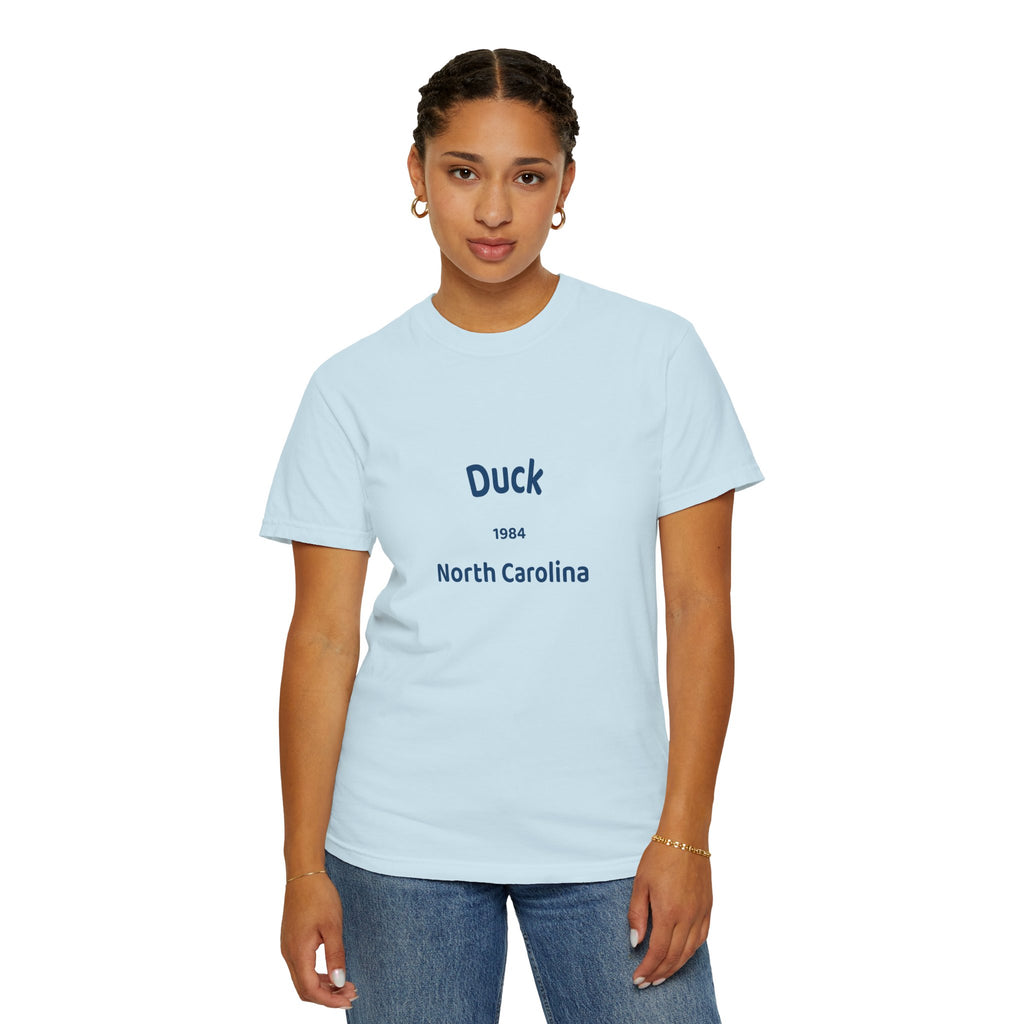 Garment-Dyed T-Shirt with Duck North Carolina Design, Casual Tee, Unisex Fashion, Birthday Gift, Summer Style, Unique Souvenir