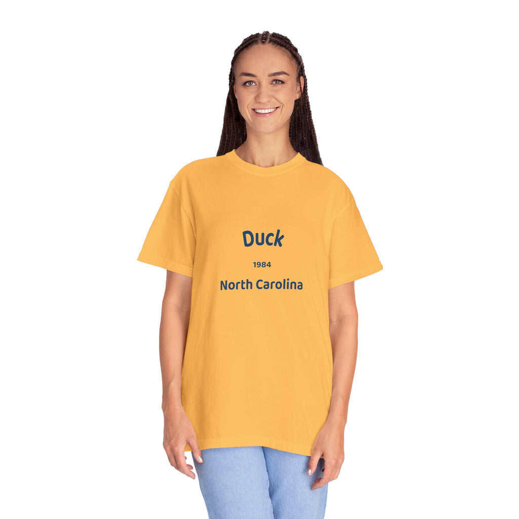Garment-Dyed T-Shirt with Duck North Carolina Design, Casual Tee, Unisex Fashion, Birthday Gift, Summer Style, Unique Souvenir