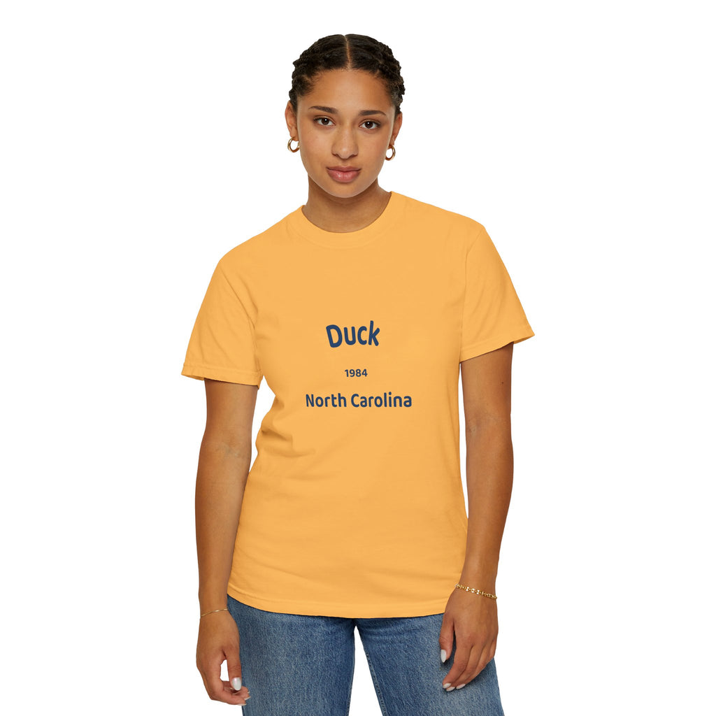 Garment-Dyed T-Shirt with Duck North Carolina Design, Casual Tee, Unisex Fashion, Birthday Gift, Summer Style, Unique Souvenir