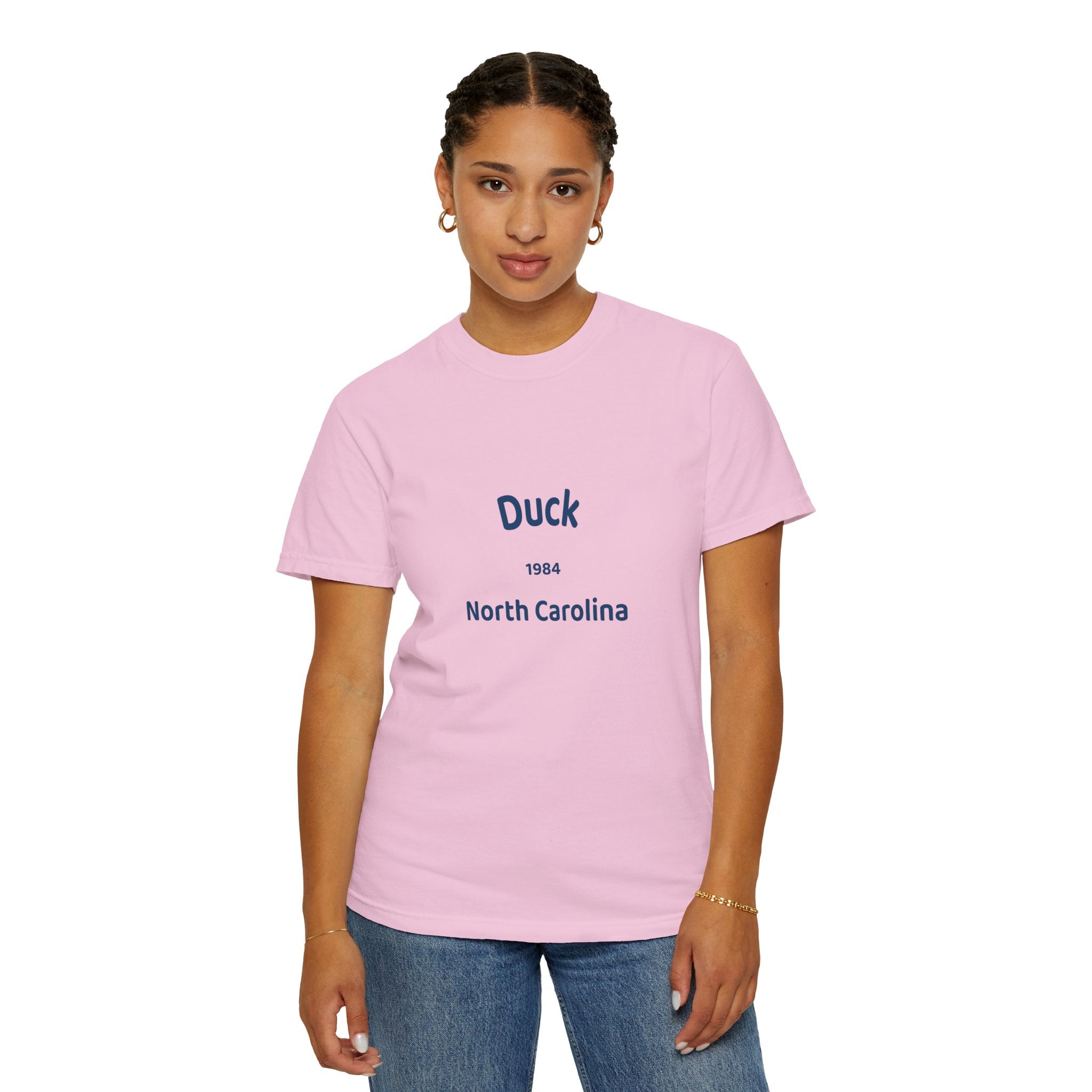 Garment-Dyed T-Shirt with Duck North Carolina Design, Casual Tee, Unisex Fashion, Birthday Gift, Summer Style, Unique Souvenir