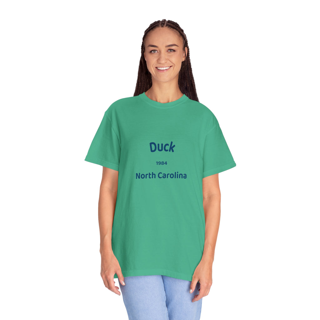 Garment-Dyed T-Shirt with Duck North Carolina Design, Casual Tee, Unisex Fashion, Birthday Gift, Summer Style, Unique Souvenir